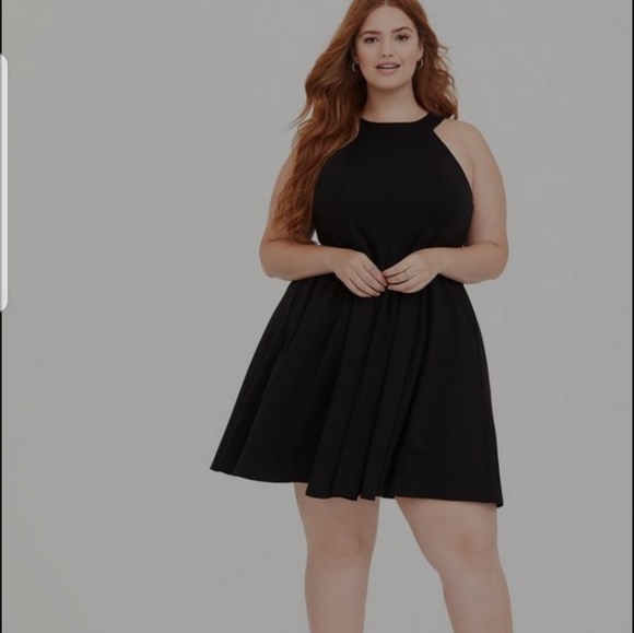 Black Torrid Mini Studio Luxe Ponte High Neck Skater Dress Size 4 - Picture 2 of 10